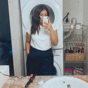 Meet your Posher, Jasmine